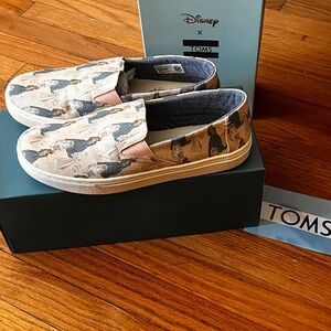 Tom’s Never worn Sleeping Beauty sneaker